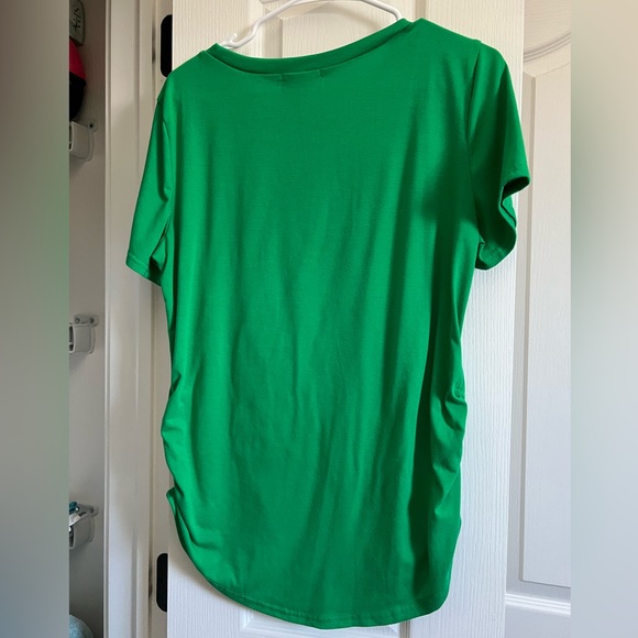 St. Patrick’s Day maternity shirt sleeve shirt - Picture 2 of 3